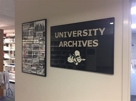 desu archive|Library .